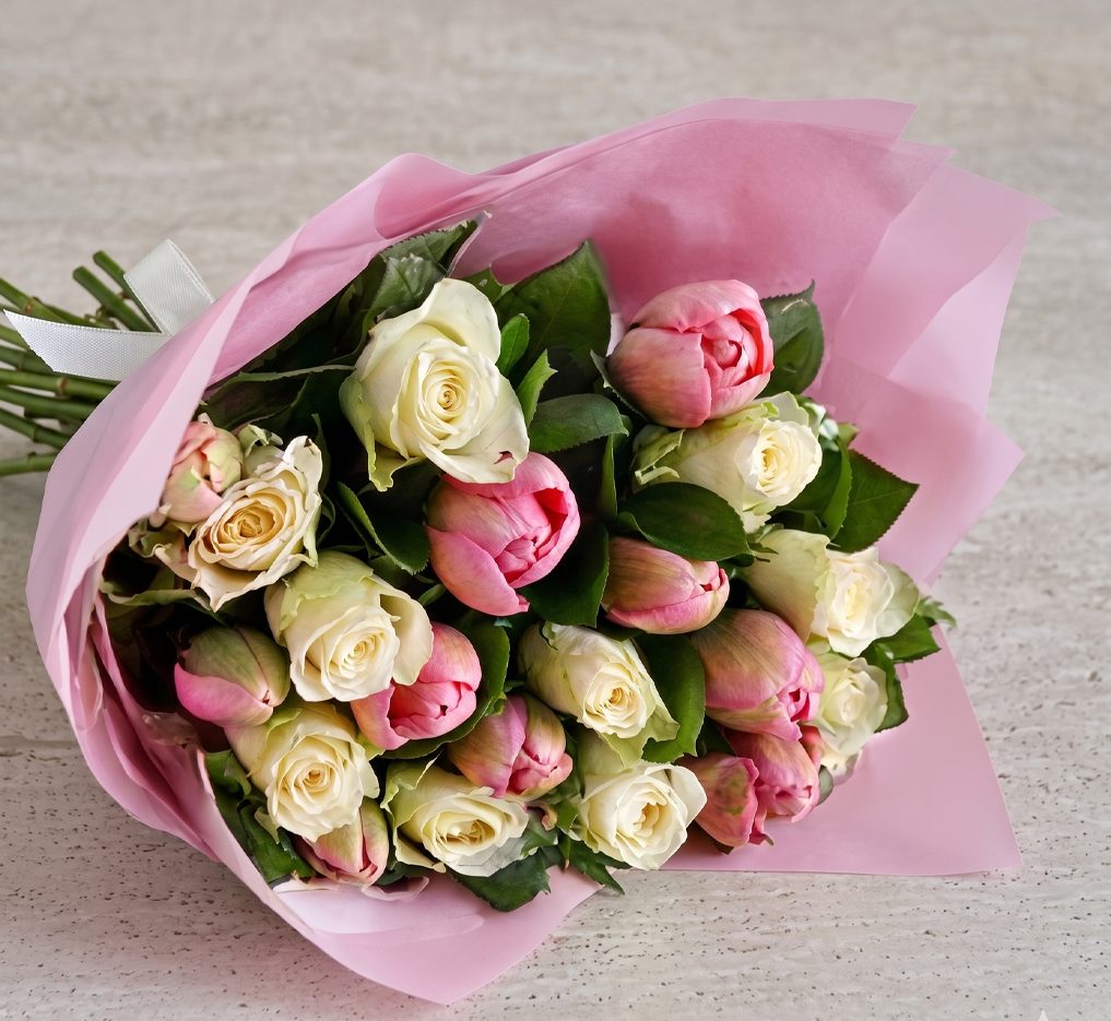 The "Blush & Pure" Bouquet