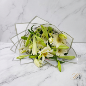 The Cloud Nine Bouquet Medium — fresh flower arrangement delivered by Yamie Floral Studio