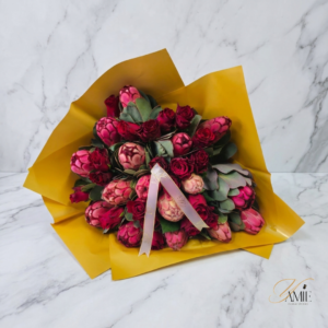 The Crimson Majesty Bouquet Large — fresh flower arrangement delivered by Yamie Floral Studio