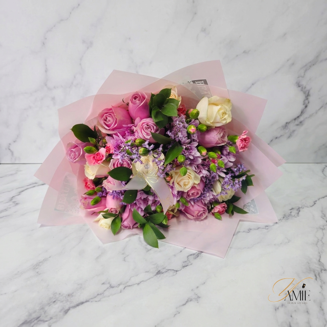 The Lavender Garden Charm Bouquet X-Large The Lavender Garden Charm Bouquet X-Large