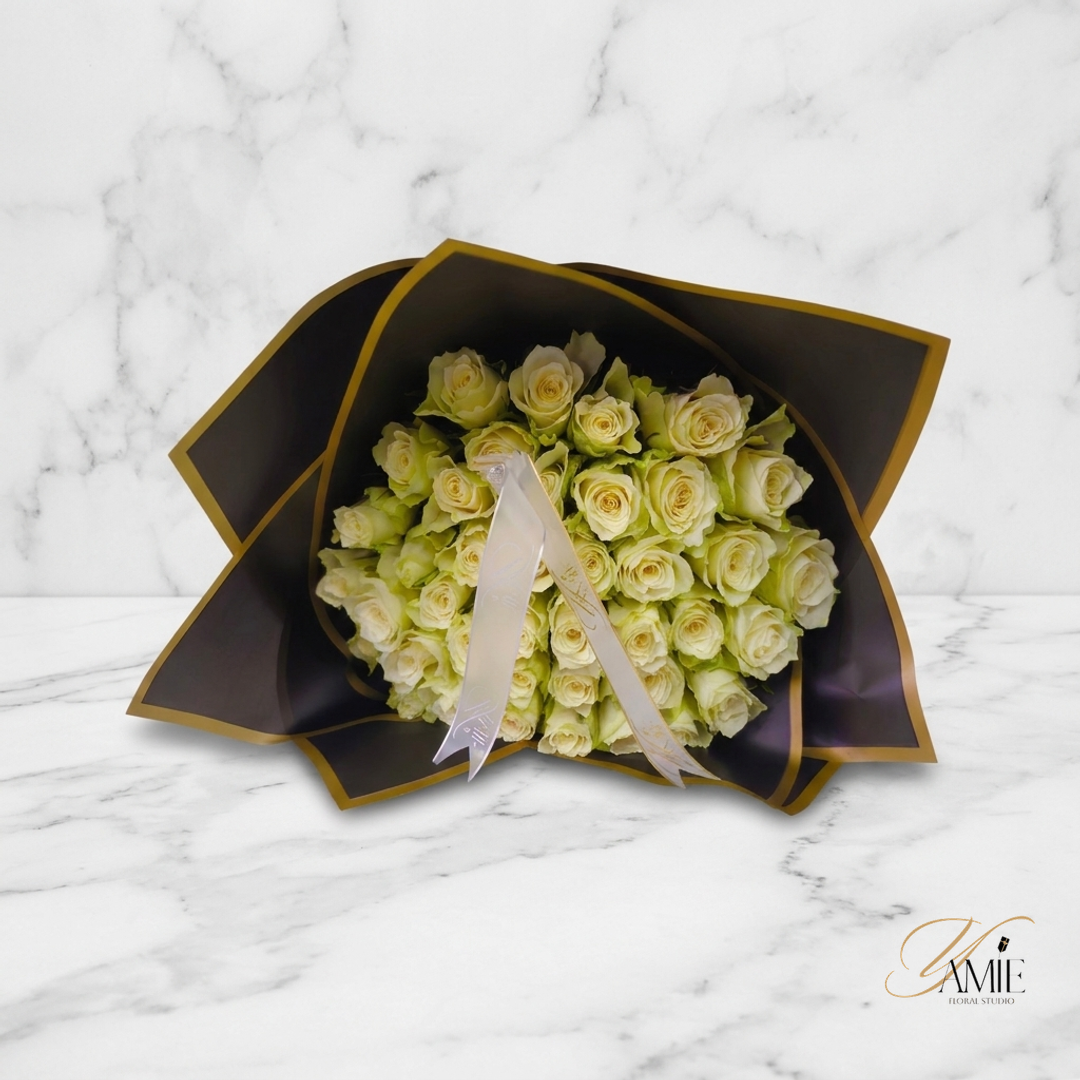 the-pure-grace-bouquet-large-yamie-floral-studio the-pure-grace-bouquet-large-yamie-floral-studio
