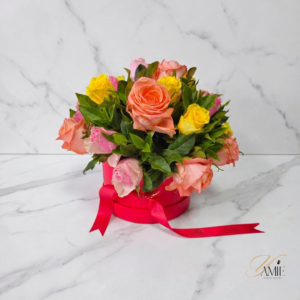 The Sunset Glow Hat Box Medium — fresh flower arrangement delivered by Yamie Floral Studio