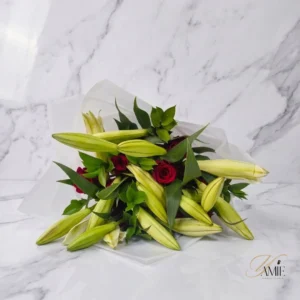 the-passion-purity-bouquet-medium-yamie-floral-studio-35231-r1791272236396-logo2026