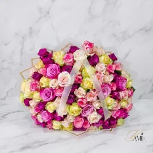 the-romantic-tapestry-bouquet-100-stems-yamie-floral-studio-39158-r1792302364256-logo2026